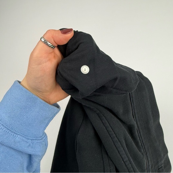 Lululemon Scuba High-Rise Full Length Joggers – Black – Size 2 - Picture 7 of 8